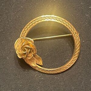 Vintage Gold Tone Rose Wreath 12k gold filled CR CO Charles Reiss